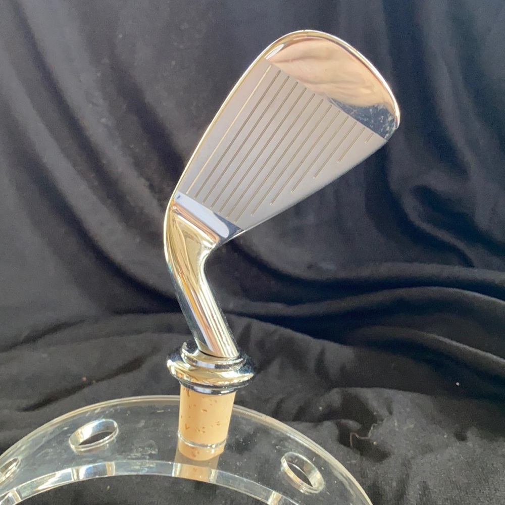 Golf club iron head  bottle stopper